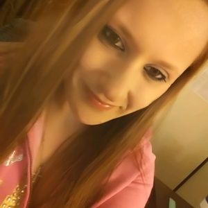 Meet your Posher, Alaina